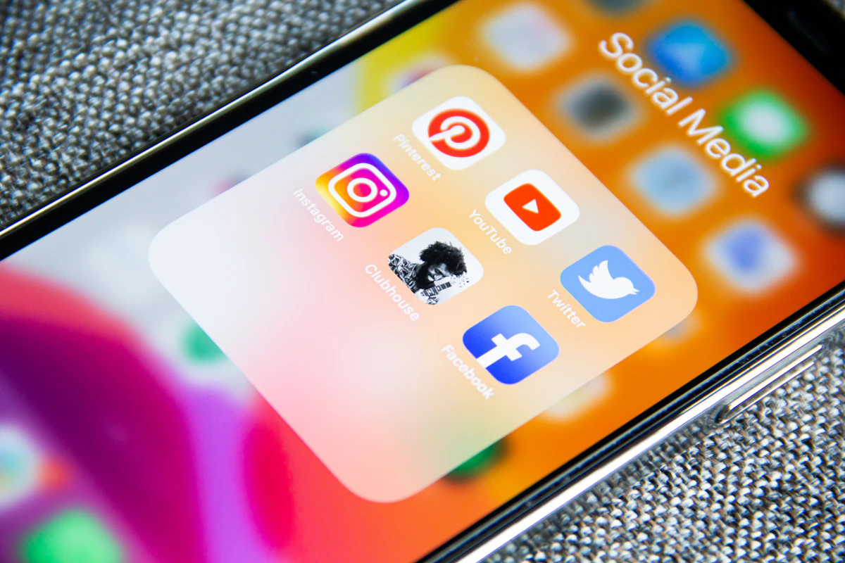 Instagram and Facebook apps used for Meta Ads by a digital marketer in Mumbai
